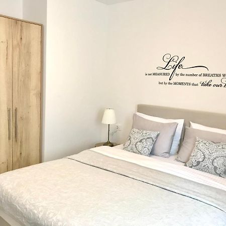 Cocoville Beach House- Makarska Daire Dış mekan fotoğraf