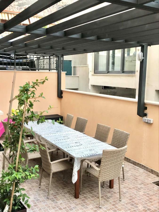Cocoville Beach House- Makarska Daire Dış mekan fotoğraf