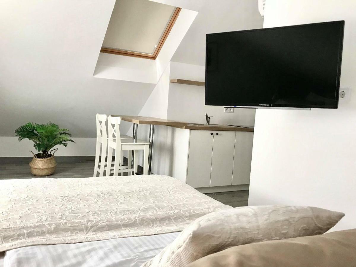 Cocoville Beach House- Makarska Daire Dış mekan fotoğraf