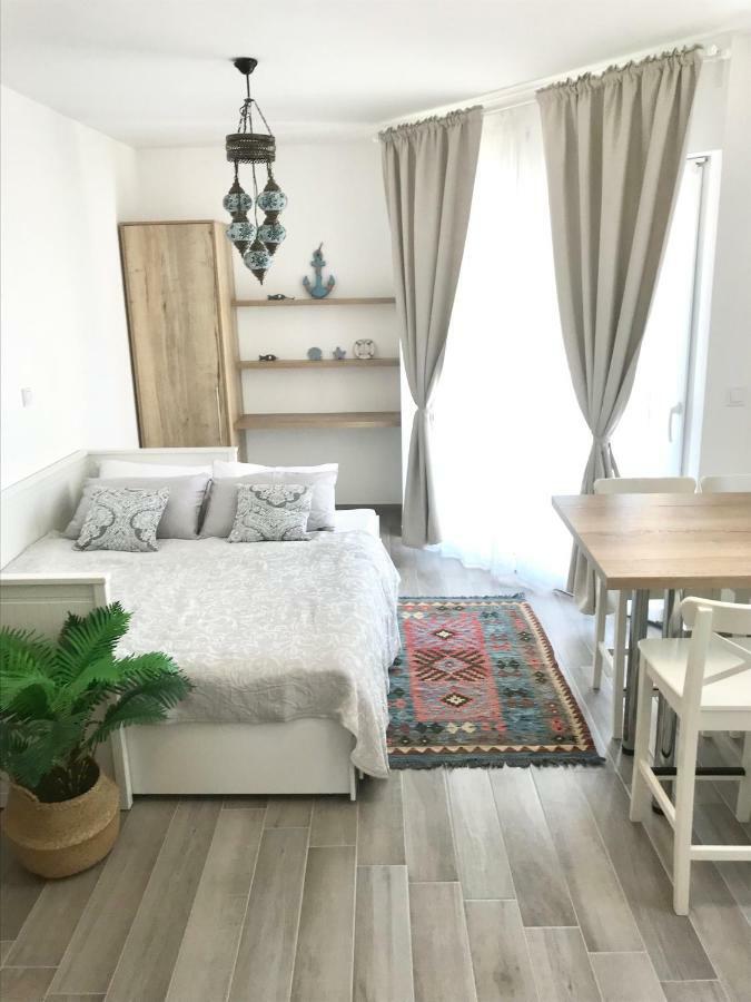 Cocoville Beach House- Makarska Daire Dış mekan fotoğraf